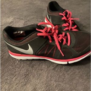 Size 9 Nikes